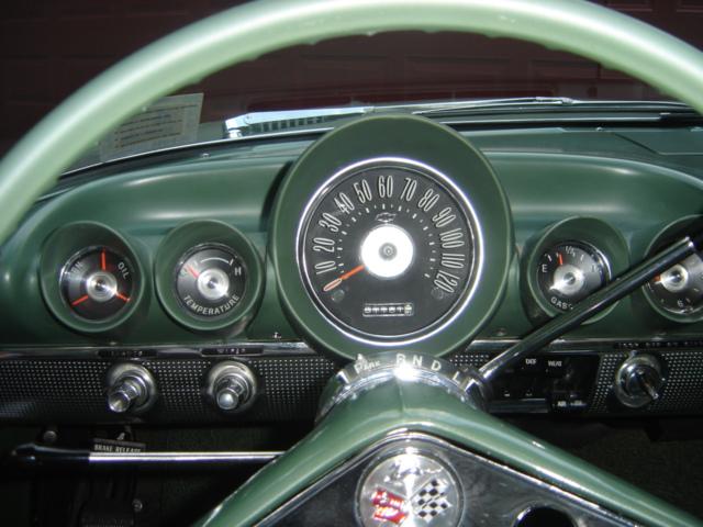 1960 impala 4dr sedan grn 31.JPG